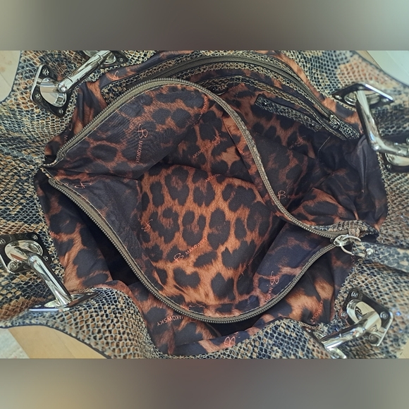 B. Makowsky Snakeskin Embossed Leather Shoulder Bag - Picture 4 of 8